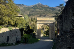 Rocciamelone Mountain 
3500 m
Gå fra 2200 m